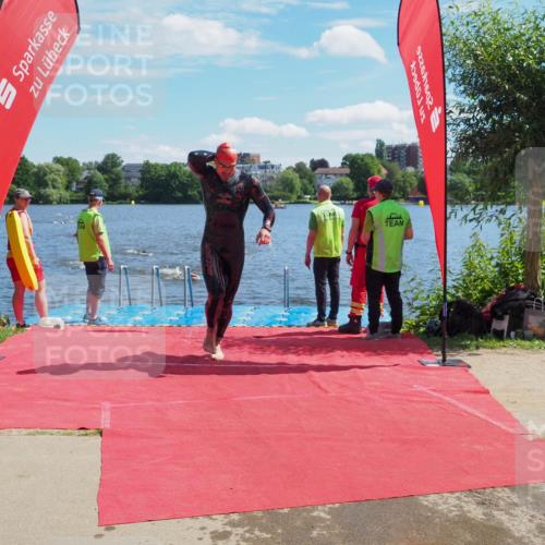 16.06.2024 - 7 Türme Triathlon KatJ http://msf.ph/oto/6296449 16.06.2024 11:09:54 Schwimmen 15, 16, 47, 201, 202 meine-sportfotos.de