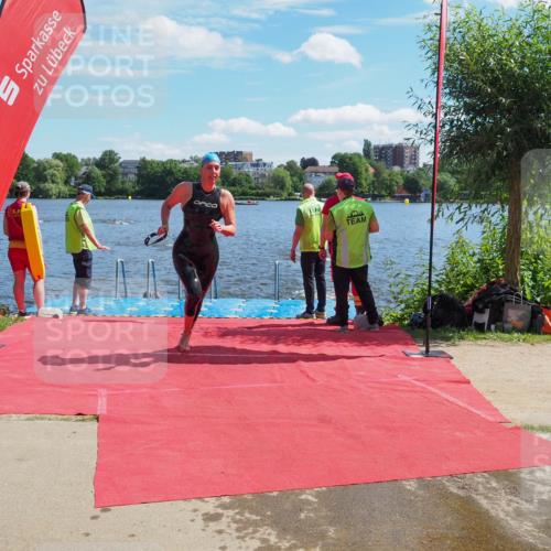 16.06.2024 - 7 Türme Triathlon KatJ http://msf.ph/oto/6296541 16.06.2024 11:10:11 Schwimmen 15, 16, 47, 201 meine-sportfotos.de