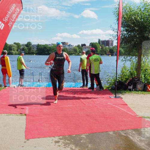 16.06.2024 - 7 Türme Triathlon KatJ http://msf.ph/oto/6296550 16.06.2024 11:10:11 Schwimmen 15, 16, 47, 201 meine-sportfotos.de