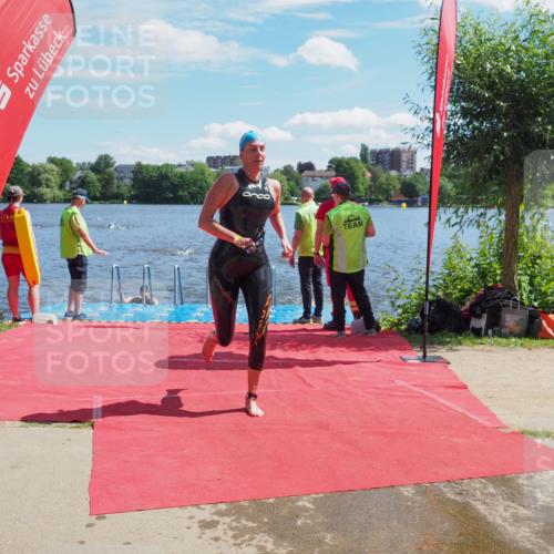 16.06.2024 - 7 Türme Triathlon KatJ http://msf.ph/oto/6296558 16.06.2024 11:10:12 Schwimmen 15, 16, 47, 201 meine-sportfotos.de
