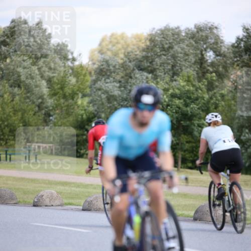 16.06.2024 - 26. Vierlanden-Triathlon Jannik Wohlers http://msf.ph/oto/6296691 16.06.2024 11:37:58 Radfahren 1, 3, 142, 316, 383, 614 meine-sportfotos.de
