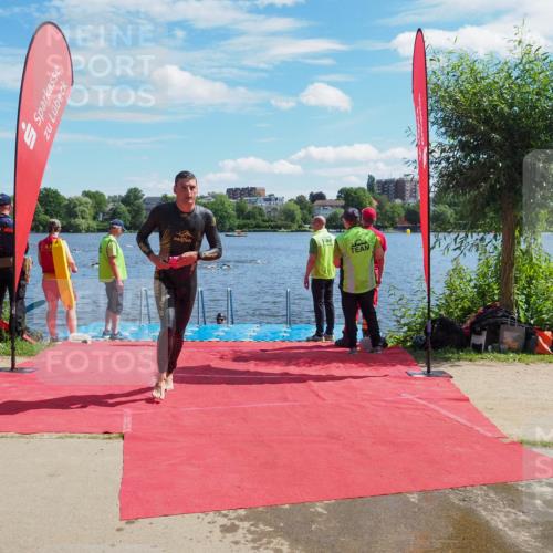 16.06.2024 - 7 Türme Triathlon KatJ http://msf.ph/oto/6296750 16.06.2024 11:10:31 Schwimmen 42, 47, 201, 246, 269, 292 meine-sportfotos.de
