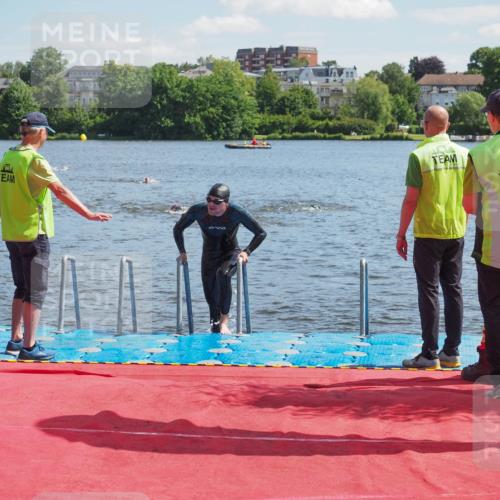 16.06.2024 - 7 Türme Triathlon KatJ http://msf.ph/oto/6296783 16.06.2024 11:10:34 Schwimmen 42, 47, 246, 269, 292 meine-sportfotos.de