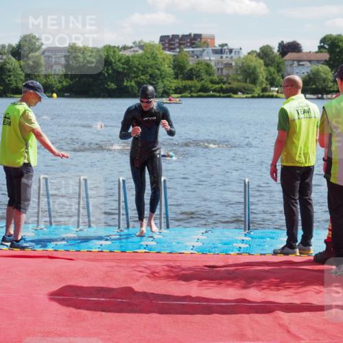 16.06.2024 - 7 Türme Triathlon KatJ http://msf.ph/oto/6296803 16.06.2024 11:10:35 Schwimmen 42, 47, 246, 269, 292 meine-sportfotos.de