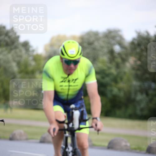 16.06.2024 - 26. Vierlanden-Triathlon Jannik Wohlers http://msf.ph/oto/6296809 16.06.2024 11:38:02 Radfahren 1, 9, 138, 142, 174, 316, 383, 411, 614 meine-sportfotos.de