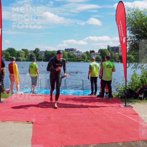 16.06.2024 - 7 Türme Triathlon KatJ http://msf.ph/oto/6296826 16.06.2024 11:10:37 Schwimmen 42, 47, 246, 269, 292 meine-sportfotos.de