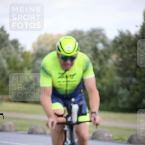 16.06.2024 - 26. Vierlanden-Triathlon Jannik Wohlers http://msf.ph/oto/6296844 16.06.2024 11:38:02 Radfahren 1, 9, 138, 142, 174, 316, 383, 411, 614 meine-sportfotos.de