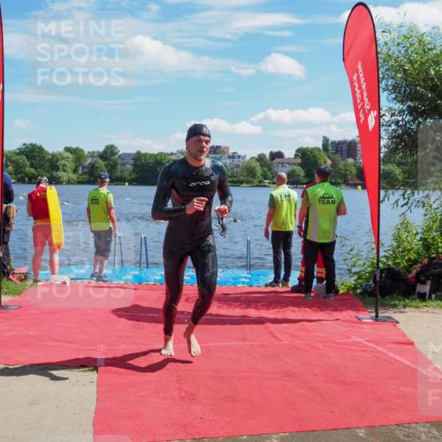16.06.2024 - 7 Türme Triathlon KatJ http://msf.ph/oto/6296849 16.06.2024 11:10:38 Schwimmen 42, 246, 269, 292 meine-sportfotos.de