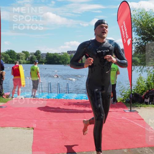 16.06.2024 - 7 Türme Triathlon KatJ http://msf.ph/oto/6296875 16.06.2024 11:10:38 Schwimmen 42, 246, 269, 292 meine-sportfotos.de