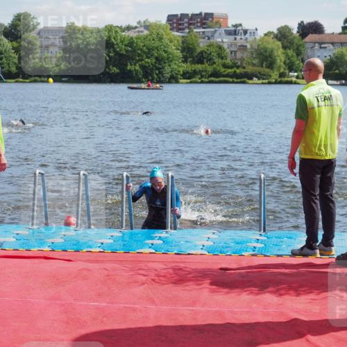16.06.2024 - 7 Türme Triathlon KatJ http://msf.ph/oto/6296880 16.06.2024 11:10:54 Schwimmen 42, 226, 246, 269, 277, 292, 297 meine-sportfotos.de