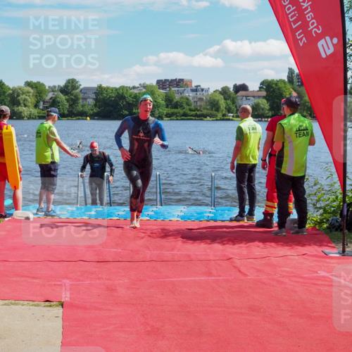 16.06.2024 - 7 Türme Triathlon KatJ http://msf.ph/oto/6296944 16.06.2024 11:10:59 Schwimmen 42, 226, 246, 269, 277, 292, 297 meine-sportfotos.de