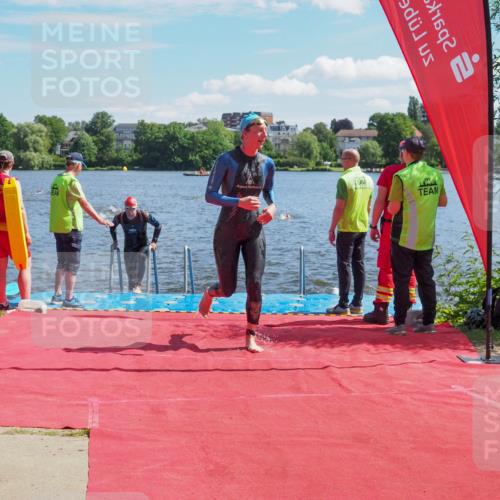 16.06.2024 - 7 Türme Triathlon KatJ http://msf.ph/oto/6296960 16.06.2024 11:10:59 Schwimmen 42, 226, 246, 269, 277, 292, 297 meine-sportfotos.de