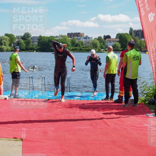 16.06.2024 - 7 Türme Triathlon KatJ http://msf.ph/oto/6297026 16.06.2024 11:11:05 Schwimmen 43, 226, 246, 269, 277, 292, 297 meine-sportfotos.de