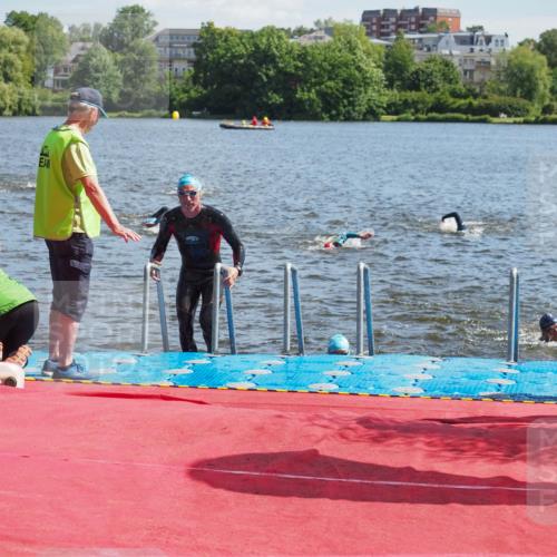 16.06.2024 - 7 Türme Triathlon KatJ http://msf.ph/oto/6297131 16.06.2024 11:11:25 Schwimmen 43, 44, 159, 192, 226, 273, 277, 297 meine-sportfotos.de