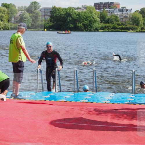 16.06.2024 - 7 Türme Triathlon KatJ http://msf.ph/oto/6297136 16.06.2024 11:11:25 Schwimmen 43, 44, 159, 192, 226, 273, 277, 297 meine-sportfotos.de