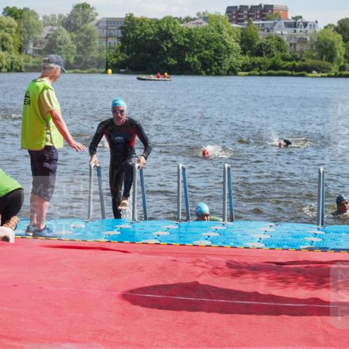 16.06.2024 - 7 Türme Triathlon KatJ http://msf.ph/oto/6297143 16.06.2024 11:11:25 Schwimmen 43, 44, 159, 192, 226, 273, 277, 297 meine-sportfotos.de