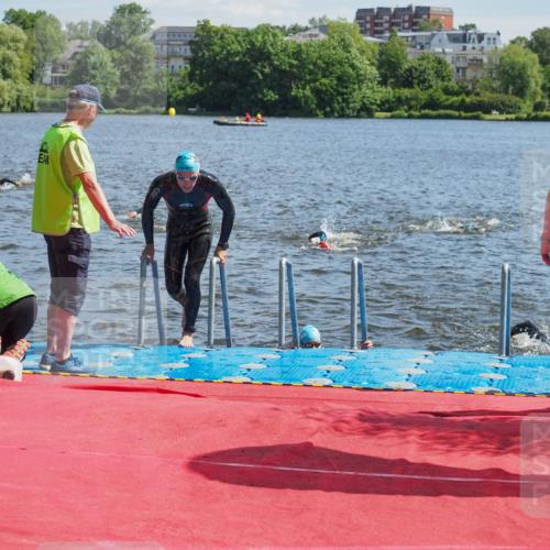 16.06.2024 - 7 Türme Triathlon KatJ http://msf.ph/oto/6297159 16.06.2024 11:11:26 Schwimmen 43, 44, 159, 192, 226, 273, 277, 297 meine-sportfotos.de