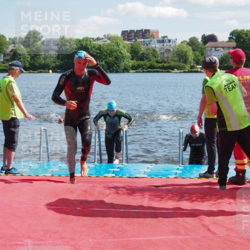 16.06.2024 - 7 Türme Triathlon KatJ http://msf.ph/oto/6297205 16.06.2024 11:11:28 Schwimmen 43, 44, 159, 192, 226, 273, 277, 297 meine-sportfotos.de