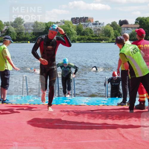 16.06.2024 - 7 Türme Triathlon KatJ http://msf.ph/oto/6297215 16.06.2024 11:11:29 Schwimmen 43, 44, 159, 192, 226, 273, 277, 297 meine-sportfotos.de