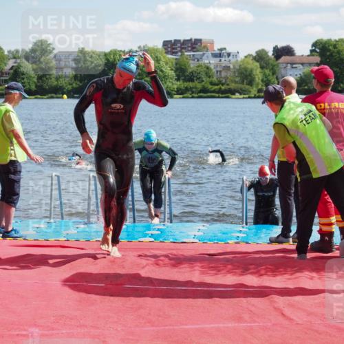16.06.2024 - 7 Türme Triathlon KatJ http://msf.ph/oto/6297223 16.06.2024 11:11:29 Schwimmen 43, 44, 159, 192, 226, 273, 277, 297 meine-sportfotos.de