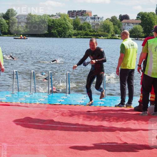 16.06.2024 - 7 Türme Triathlon KatJ http://msf.ph/oto/6297335 16.06.2024 11:11:36 Schwimmen 43, 44, 159, 180, 192, 226, 249, 273, 277 meine-sportfotos.de