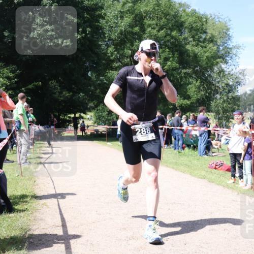 16.06.2024 - 26. Vierlanden-Triathlon Lena Gebhardt http://msf.ph/oto/6297364 16.06.2024 11:48:27 Laufen 288, 4 meine-sportfotos.de