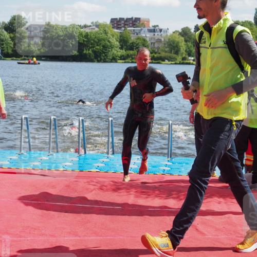 16.06.2024 - 7 Türme Triathlon KatJ http://msf.ph/oto/6297371 16.06.2024 11:11:37 Schwimmen 43, 44, 159, 180, 192, 226, 249, 273 meine-sportfotos.de