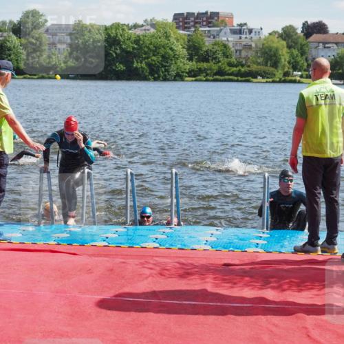 16.06.2024 - 7 Türme Triathlon KatJ http://msf.ph/oto/6297381 16.06.2024 11:11:45 Schwimmen 43, 44, 159, 180, 192, 249, 273 meine-sportfotos.de