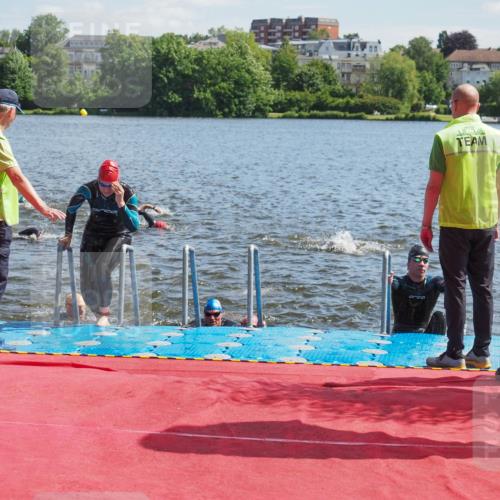 16.06.2024 - 7 Türme Triathlon KatJ http://msf.ph/oto/6297390 16.06.2024 11:11:45 Schwimmen 43, 44, 159, 180, 192, 249, 273 meine-sportfotos.de