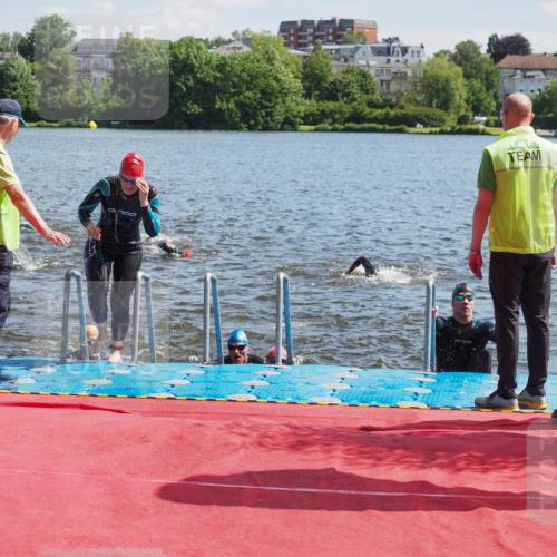 16.06.2024 - 7 Türme Triathlon KatJ http://msf.ph/oto/6297405 16.06.2024 11:11:45 Schwimmen 43, 44, 159, 180, 192, 249, 273 meine-sportfotos.de