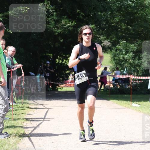 16.06.2024 - 26. Vierlanden-Triathlon Lena Gebhardt http://msf.ph/oto/6297423 16.06.2024 11:48:40 Laufen 2024, 349 meine-sportfotos.de