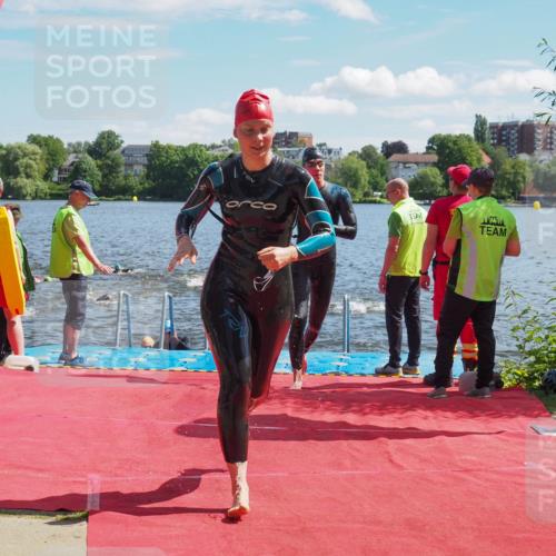 16.06.2024 - 7 Türme Triathlon KatJ http://msf.ph/oto/6297474 16.06.2024 11:11:48 Schwimmen 9, 43, 44, 159, 180, 192, 213, 247, 249, 273, 602 meine-sportfotos.de