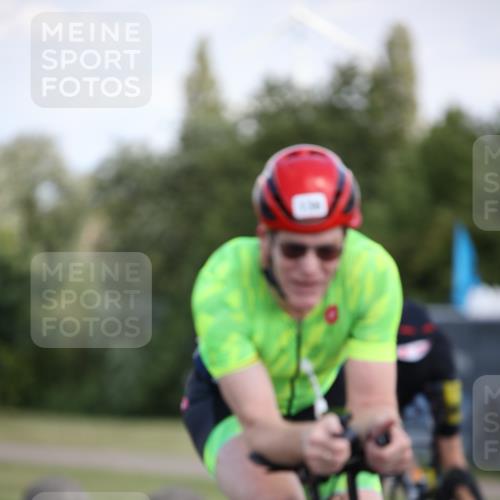 16.06.2024 - 26. Vierlanden-Triathlon Jannik Wohlers http://msf.ph/oto/6297515 16.06.2024 11:38:03 Radfahren 1, 9, 138, 142, 174, 316, 383, 411, 614 meine-sportfotos.de