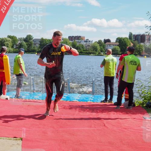 16.06.2024 - 7 Türme Triathlon KatJ http://msf.ph/oto/6297563 16.06.2024 11:11:57 Schwimmen 9, 44, 159, 180, 192, 213, 247, 249, 273, 602 meine-sportfotos.de