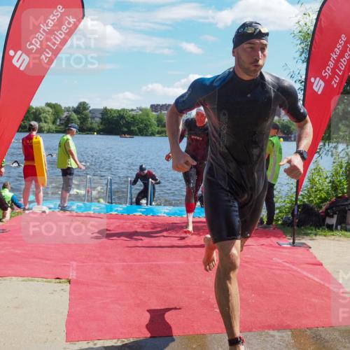 16.06.2024 - 7 Türme Triathlon KatJ http://msf.ph/oto/6297662 16.06.2024 11:12:03 Schwimmen 9, 44, 180, 192, 213, 247, 249, 273, 602 meine-sportfotos.de