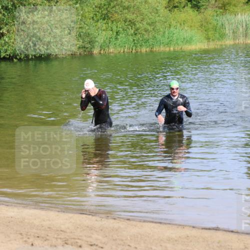 16.06.2024 - 26. Vierlanden-Triathlon Strokosch-Dieckow http://msf.ph/oto/6297666 16.06.2024 09:41:38 Schwimmen 106, 106 meine-sportfotos.de