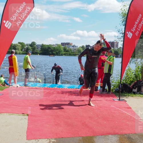 16.06.2024 - 7 Türme Triathlon KatJ http://msf.ph/oto/6297687 16.06.2024 11:12:03 Schwimmen 9, 44, 180, 192, 213, 247, 249, 273, 602 meine-sportfotos.de