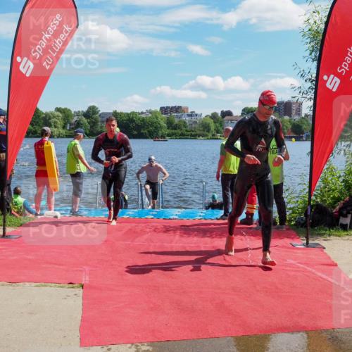 16.06.2024 - 7 Türme Triathlon KatJ http://msf.ph/oto/6297721 16.06.2024 11:12:09 Schwimmen 9, 44, 180, 213, 247, 249, 602 meine-sportfotos.de