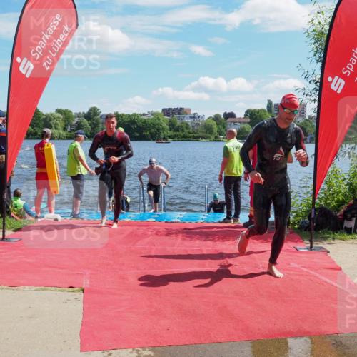 16.06.2024 - 7 Türme Triathlon KatJ http://msf.ph/oto/6297724 16.06.2024 11:12:09 Schwimmen 9, 44, 180, 213, 247, 249, 602 meine-sportfotos.de