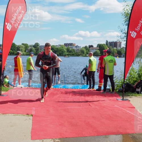 16.06.2024 - 7 Türme Triathlon KatJ http://msf.ph/oto/6297753 16.06.2024 11:12:10 Schwimmen 9, 44, 180, 213, 247, 249, 602 meine-sportfotos.de