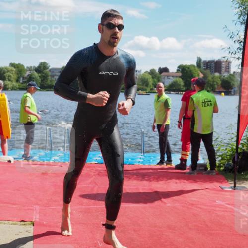 16.06.2024 - 7 Türme Triathlon KatJ http://msf.ph/oto/6297837 16.06.2024 11:12:20 Schwimmen 9, 180, 213, 247, 602 meine-sportfotos.de