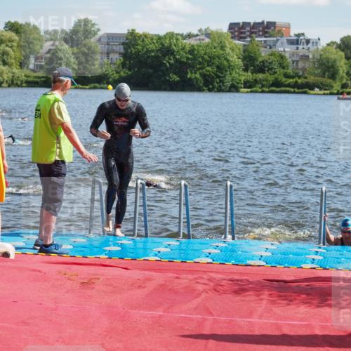 16.06.2024 - 7 Türme Triathlon KatJ http://msf.ph/oto/6297846 16.06.2024 11:12:23 Schwimmen 9, 180, 213, 247, 602 meine-sportfotos.de