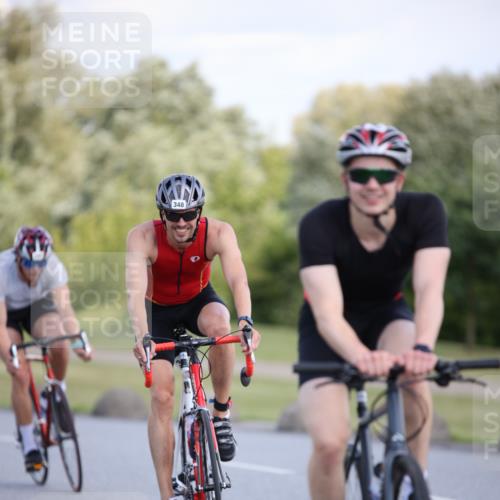 16.06.2024 - 26. Vierlanden-Triathlon Jannik Wohlers http://msf.ph/oto/6297880 16.06.2024 11:38:08 Radfahren 9, 138, 174, 256, 296, 306, 348, 411 meine-sportfotos.de