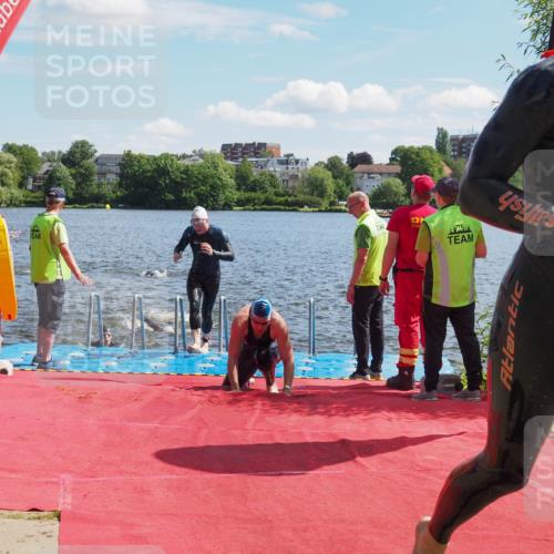 16.06.2024 - 7 Türme Triathlon KatJ http://msf.ph/oto/6297933 16.06.2024 11:12:29 Schwimmen 9, 160, 213, 247, 602 meine-sportfotos.de