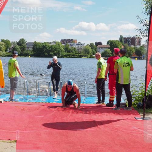 16.06.2024 - 7 Türme Triathlon KatJ http://msf.ph/oto/6297938 16.06.2024 11:12:29 Schwimmen 9, 160, 213, 247, 602 meine-sportfotos.de