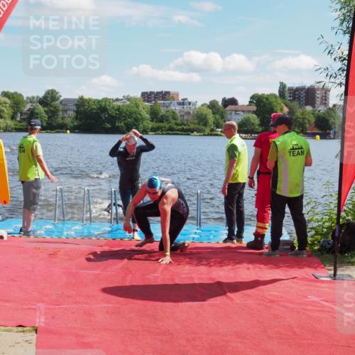 16.06.2024 - 7 Türme Triathlon KatJ http://msf.ph/oto/6297973 16.06.2024 11:12:30 Schwimmen 9, 160, 213, 247, 602 meine-sportfotos.de