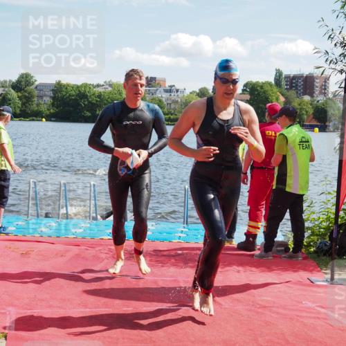16.06.2024 - 7 Türme Triathlon KatJ http://msf.ph/oto/6297988 16.06.2024 11:12:31 Schwimmen 9, 160, 213, 247, 602 meine-sportfotos.de