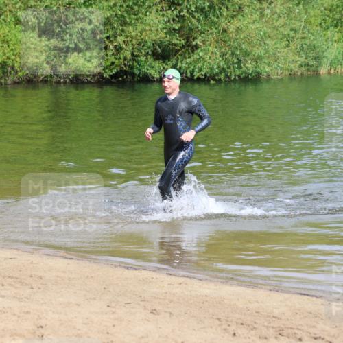16.06.2024 - 26. Vierlanden-Triathlon Strokosch-Dieckow http://msf.ph/oto/6298001 16.06.2024 09:41:43 Schwimmen 3, 106, 3, 106 meine-sportfotos.de