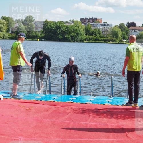 16.06.2024 - 7 Türme Triathlon KatJ http://msf.ph/oto/6298026 16.06.2024 11:12:37 Schwimmen 160 meine-sportfotos.de