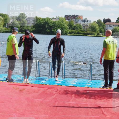 16.06.2024 - 7 Türme Triathlon KatJ http://msf.ph/oto/6298066 16.06.2024 11:12:38 Schwimmen 160 meine-sportfotos.de